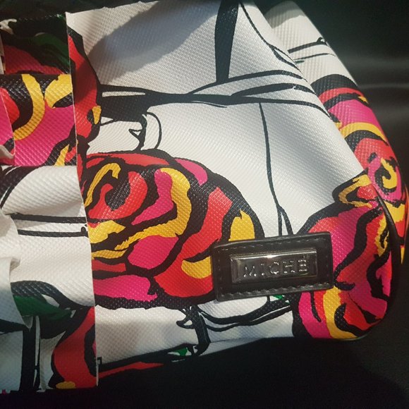 Miche Demi Bag + 5 Additional Straps & 9 Shells - Picture 4 of 16